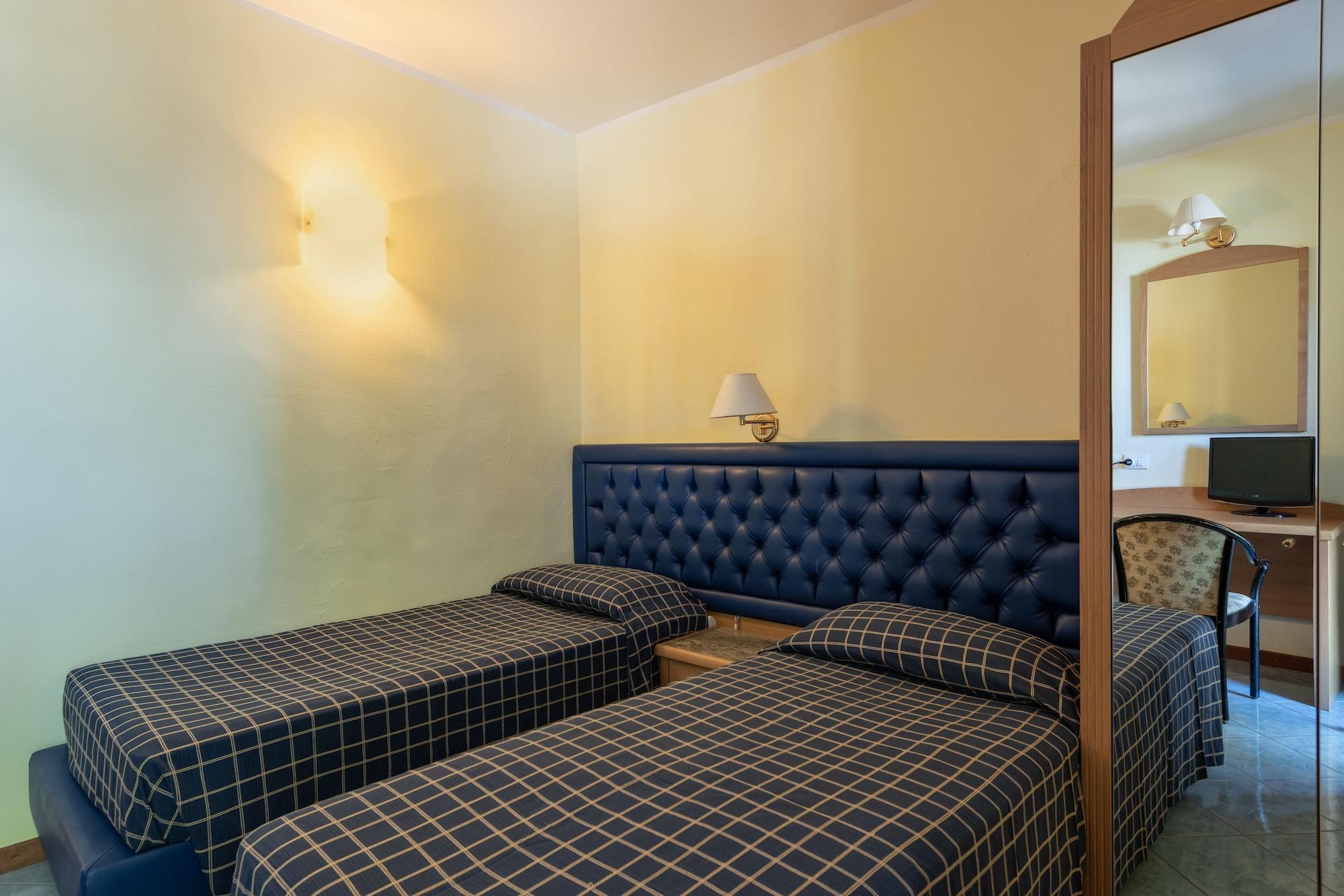 Hotel Μαλτσεζίνε Εξωτερικό φωτογραφία