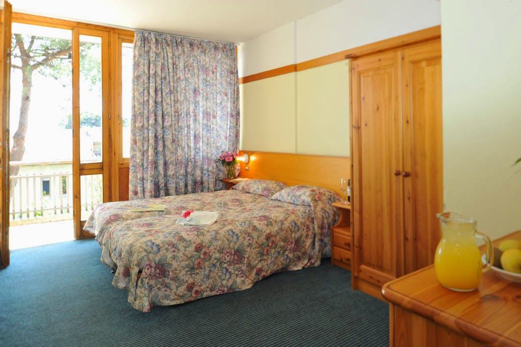 Hotel Μαλτσεζίνε Εξωτερικό φωτογραφία